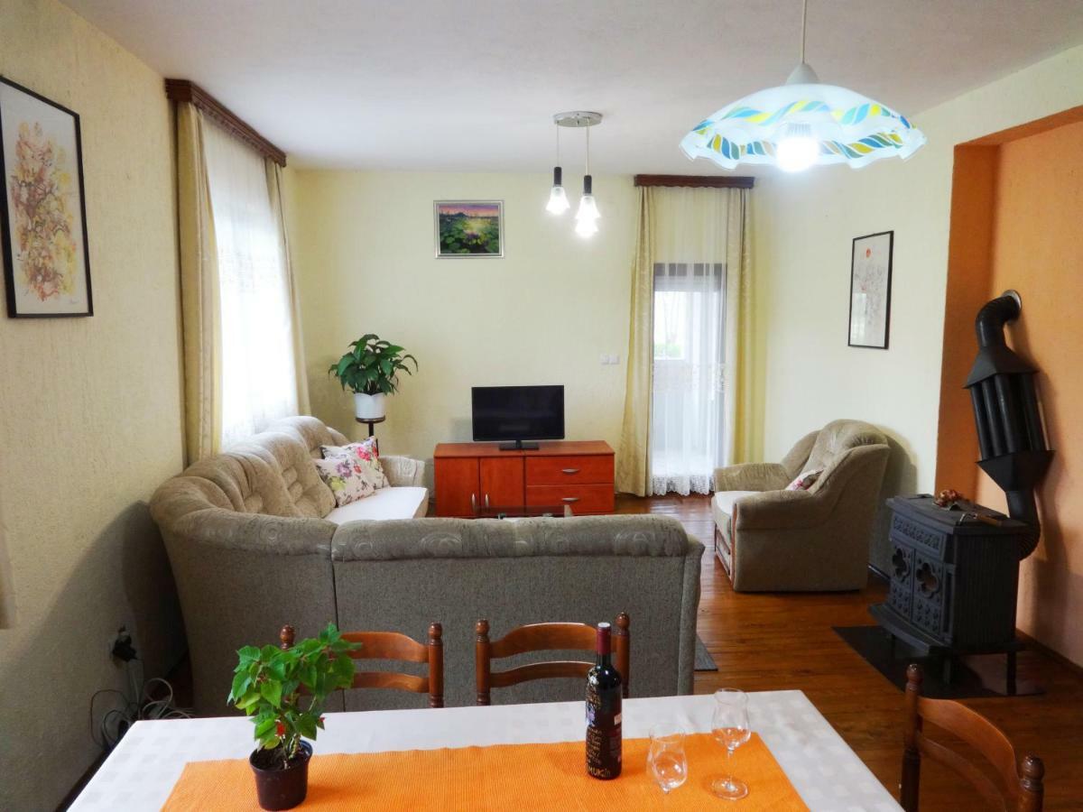 Apartment Sky Korenica Dış mekan fotoğraf